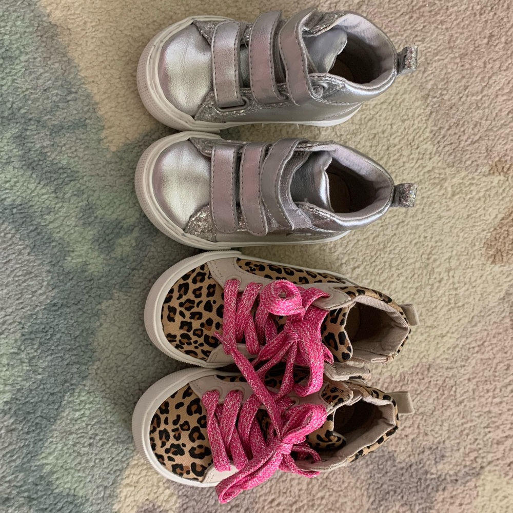 2 pair of baby gap high tops size 5